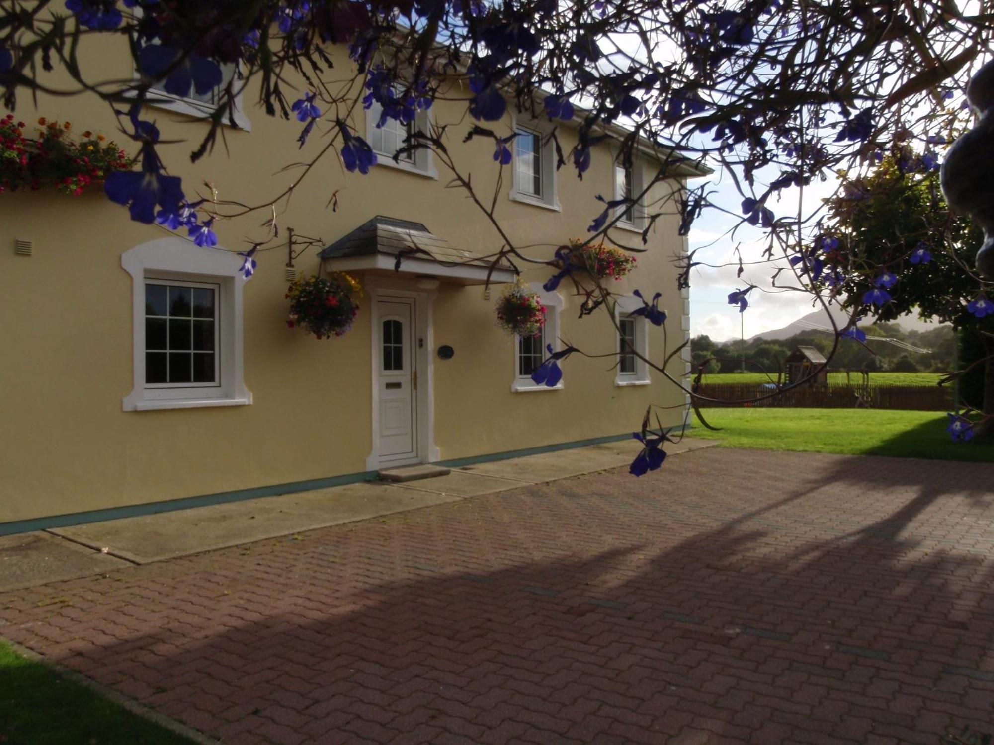 Rookery Mews Apartments - Killarney Self Catering Exteriör bild